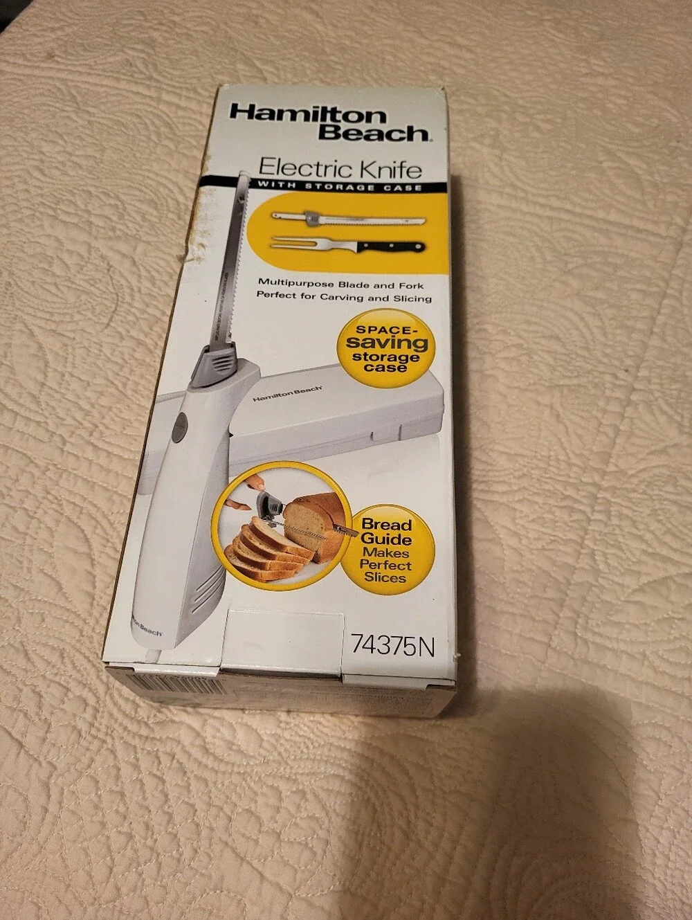 Hamilton Beach White Electric Carving Knife with Serrated Blade